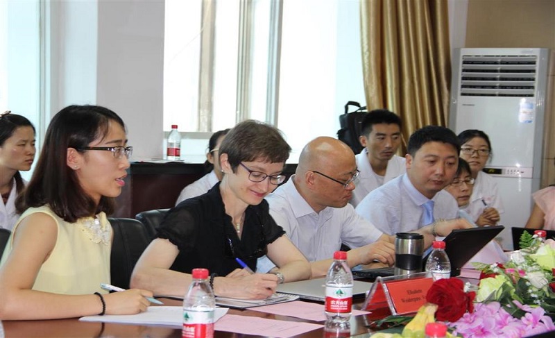 欧朗国际翻译译员陪同瑞典专家访问兰大东岗医院